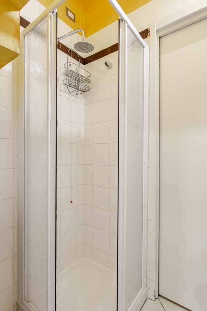 A Casa Minerva Apartment Римини Екстериор снимка
