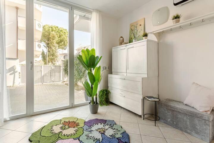 A Casa Minerva Apartment Римини Екстериор снимка